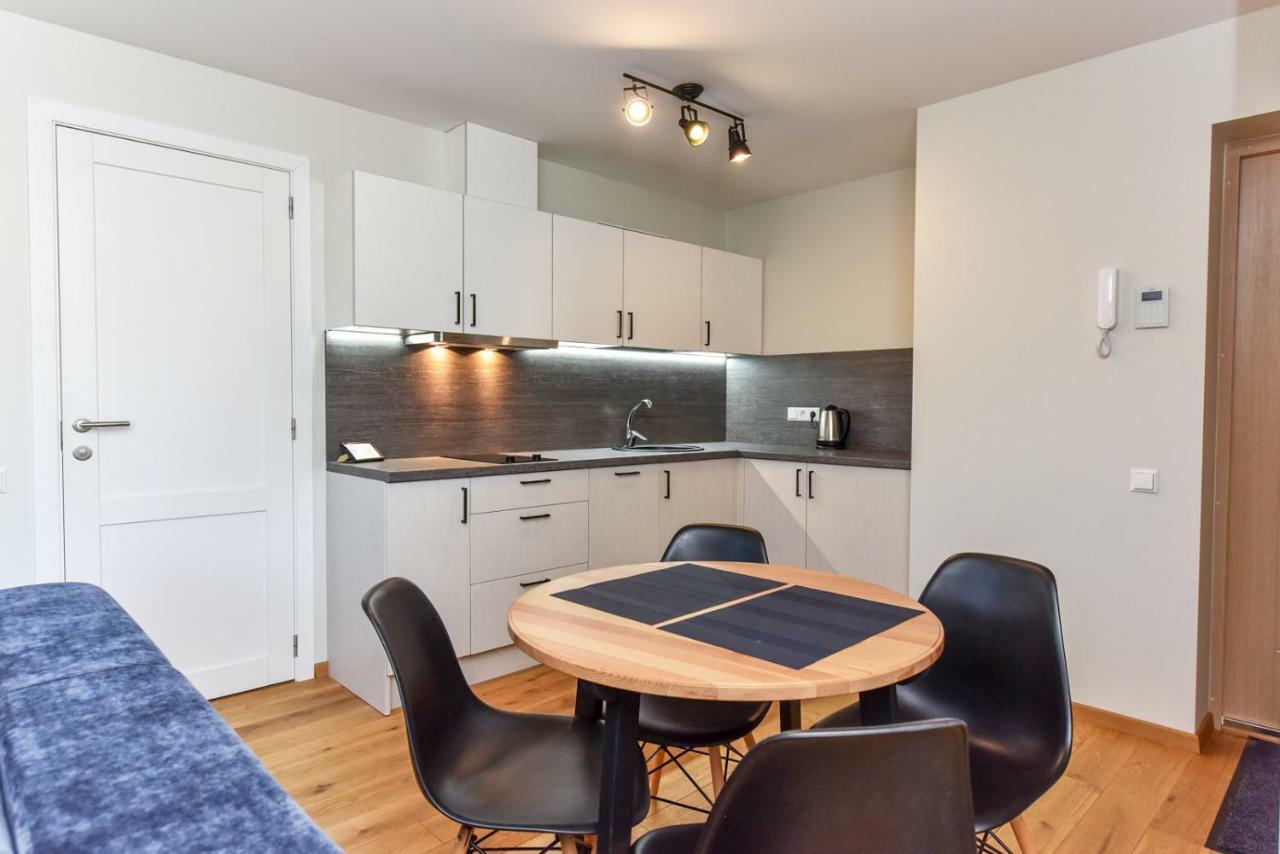 Geliu Terasos - Studija Su Balkonu Apartment Juodkrante Bagian luar foto